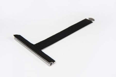 wieszak-filc-wpust-alu-z-rozcieciem-l150-mm-do-profilu-37-52