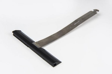 wieszak-nielak-wpust-pcv-z-rozcieciem-l170-mm-do-profilu-37-45