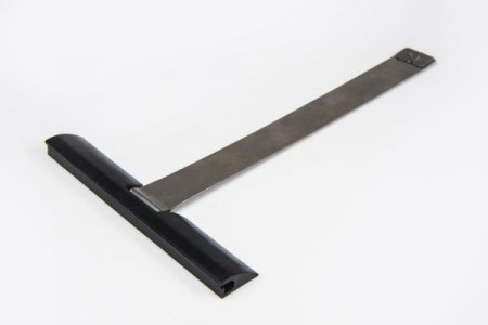 wieszak-nielak-wpust-pcv-zaczepowy-l170-mm-do-profilu-37-45